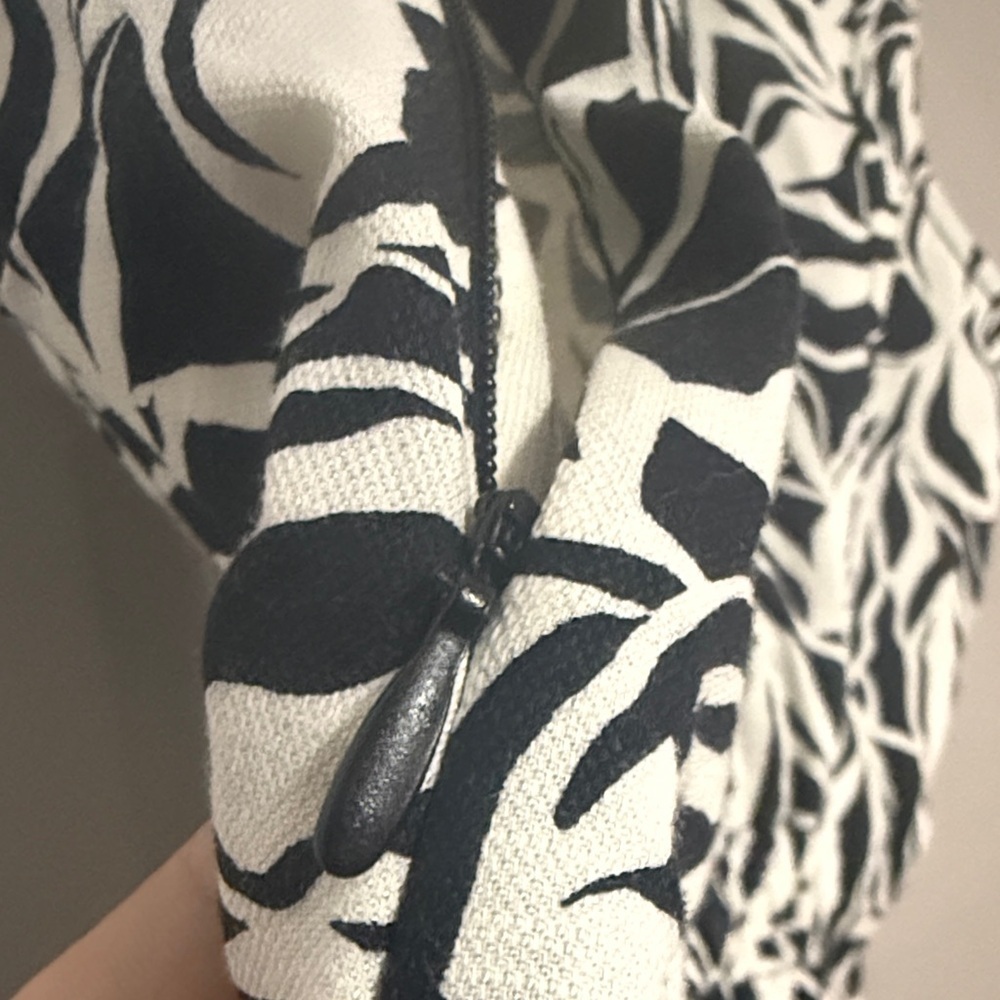 a new day Black and White Leaf Pattern Mini Dress - Picture 7 of 7